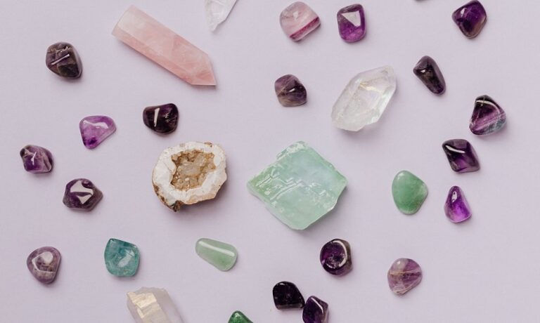 Avoid What Crystals Should Not Be in Your Bedroom